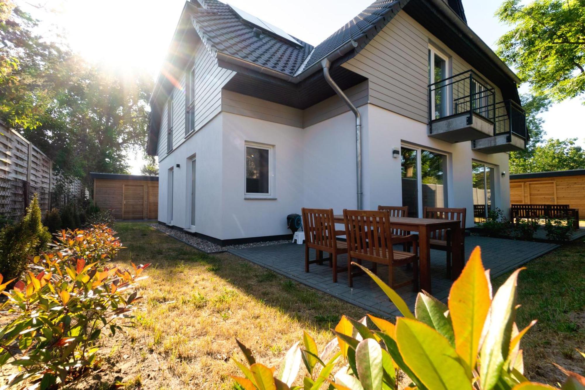 Ferienwohnungen am Darßer Ort Wieck Exterior foto